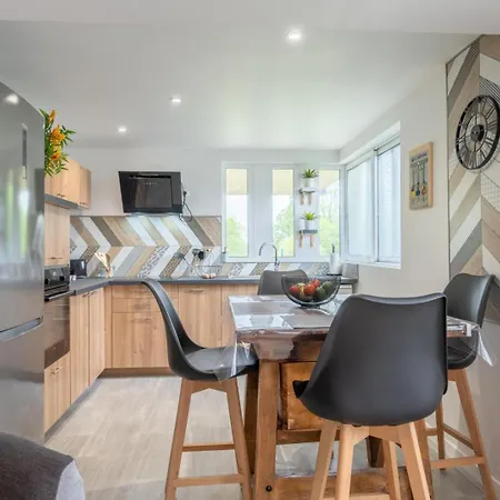 Nou Kontan Vwe-zot Holiday home